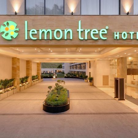 Lemon Tree Hotel, Rishikesh Exterior photo