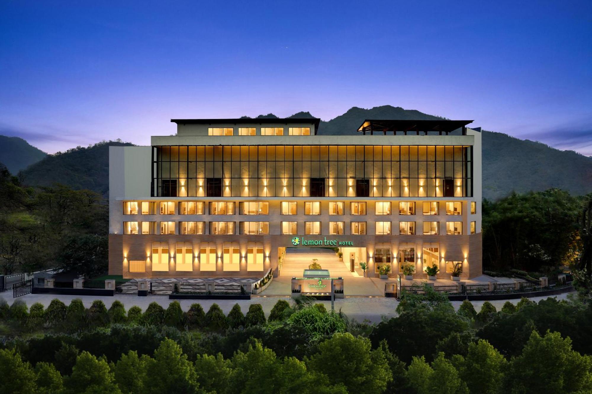 Lemon Tree Hotel, Rishikesh Exterior photo