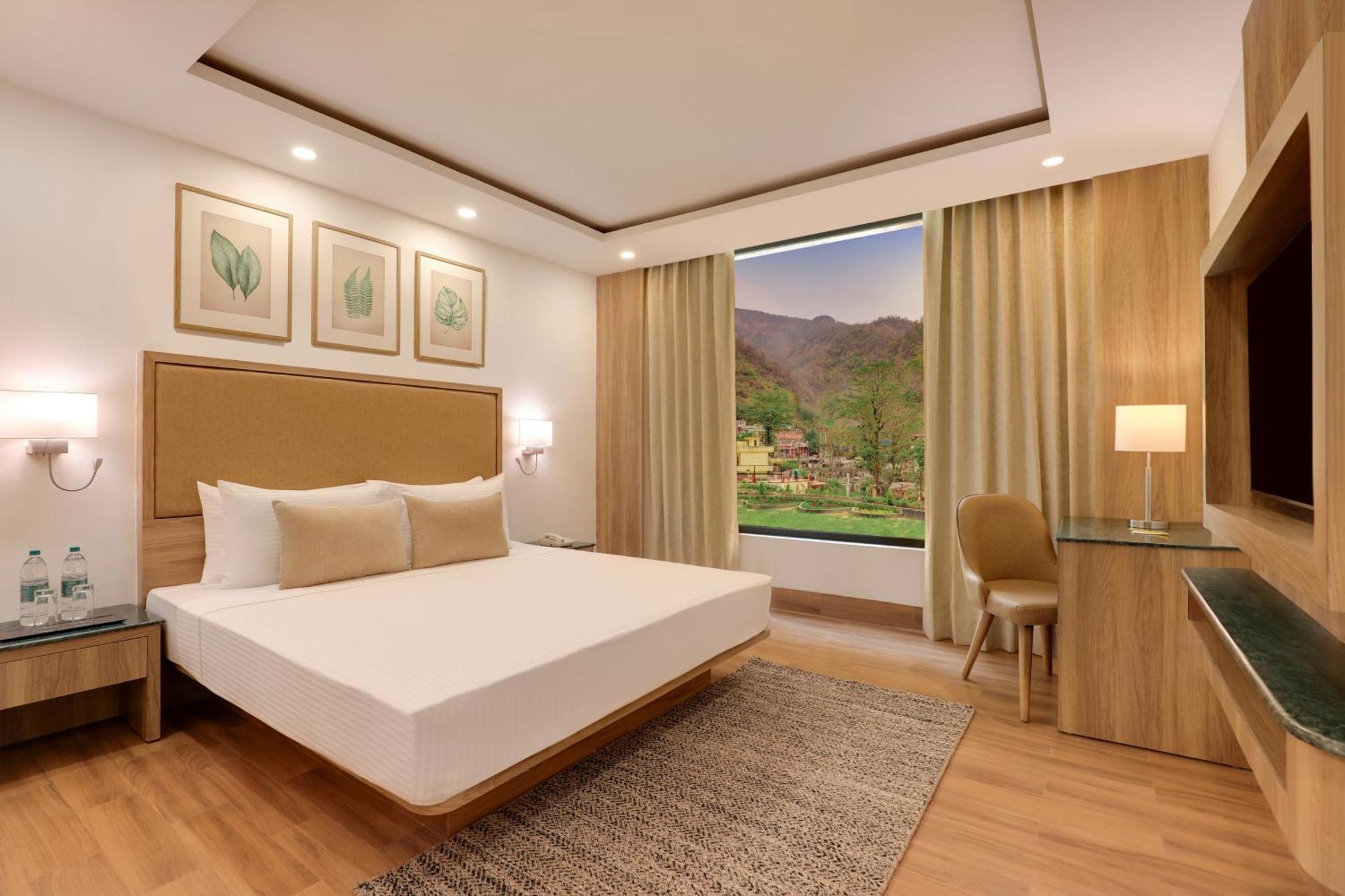 Lemon Tree Hotel, Rishikesh Exterior photo